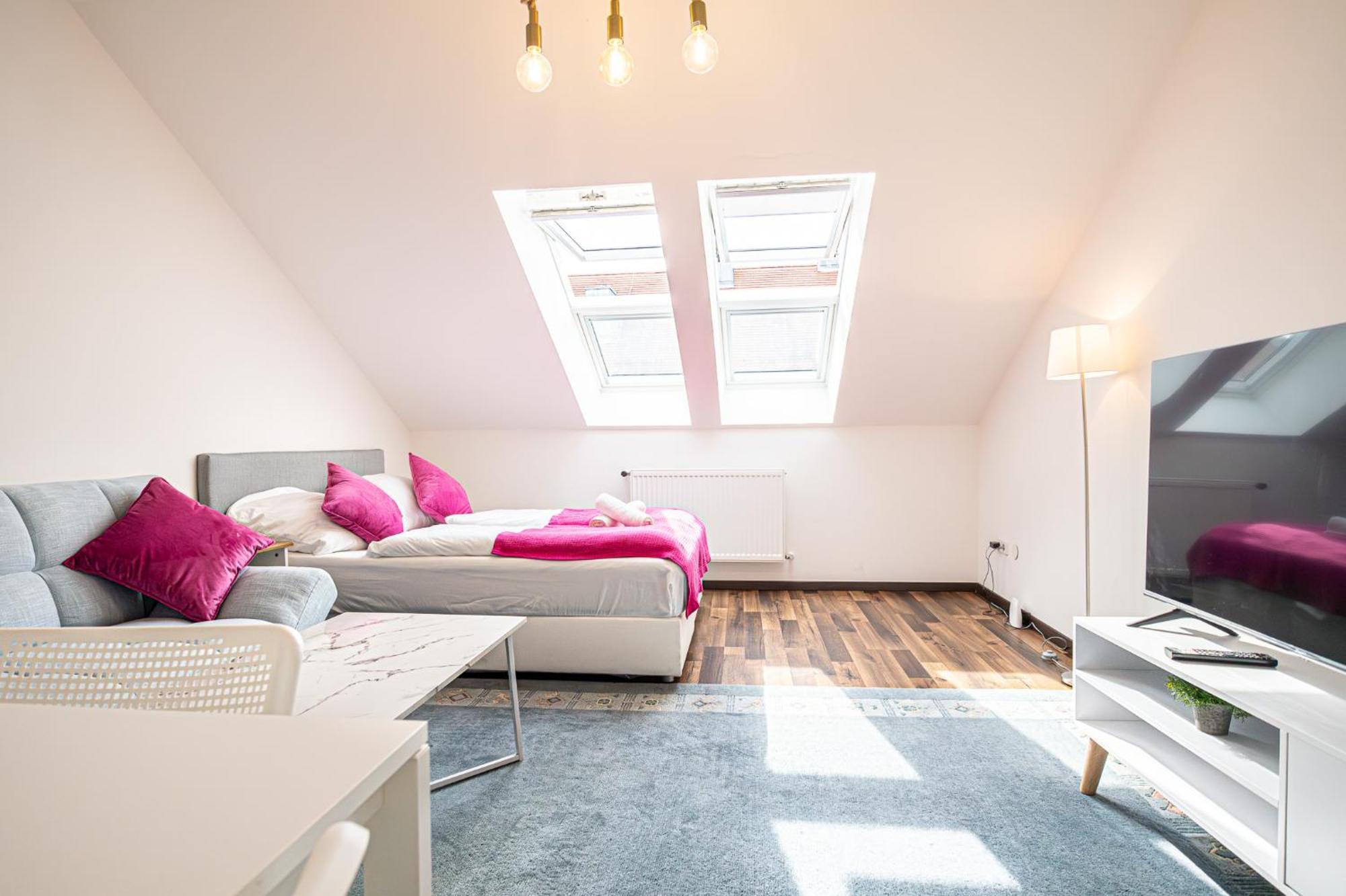 Airy Attic Apt.: Stylish Studio At Penzing Area فيينا المظهر الخارجي الصورة